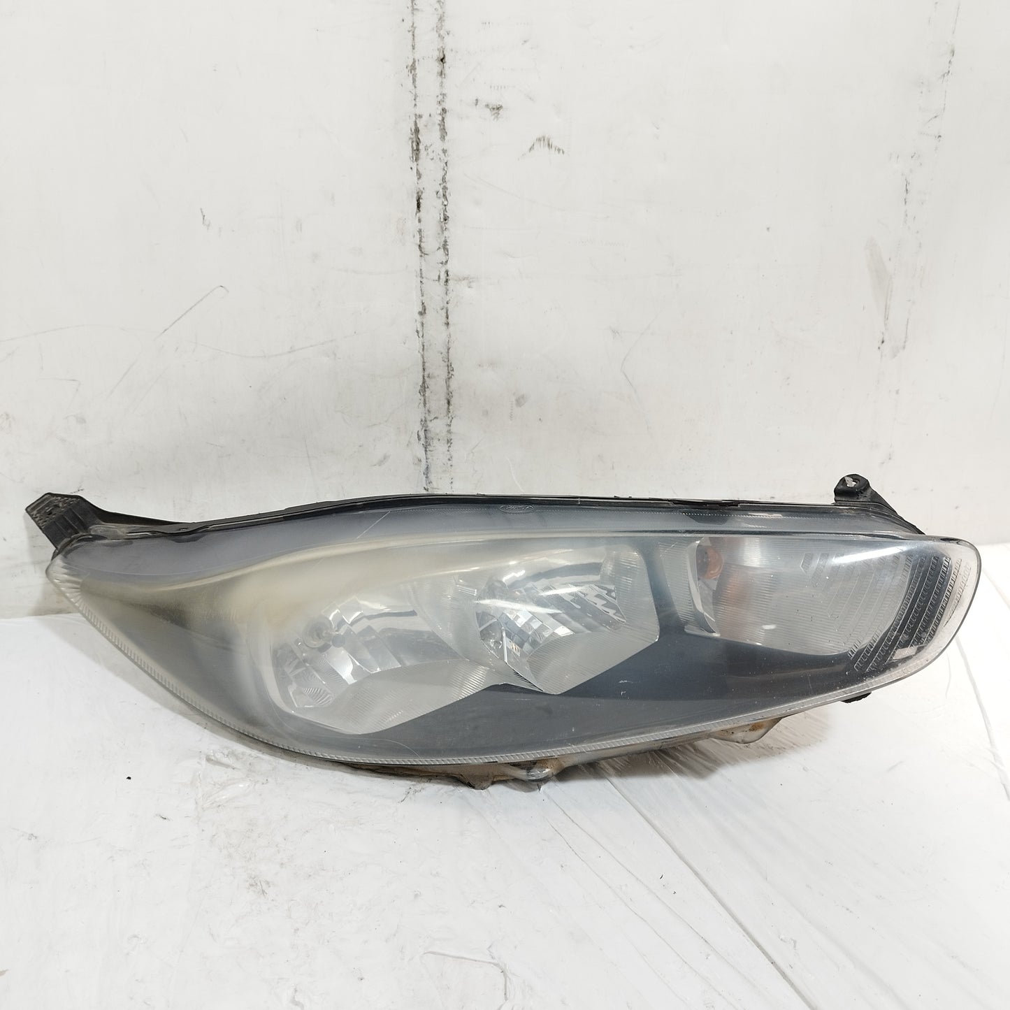 Fanale anteriore dx Ford Fiesta (MK7) 2013-2017 Restyling cod: C1BB-13W029-AG ecoAC16636