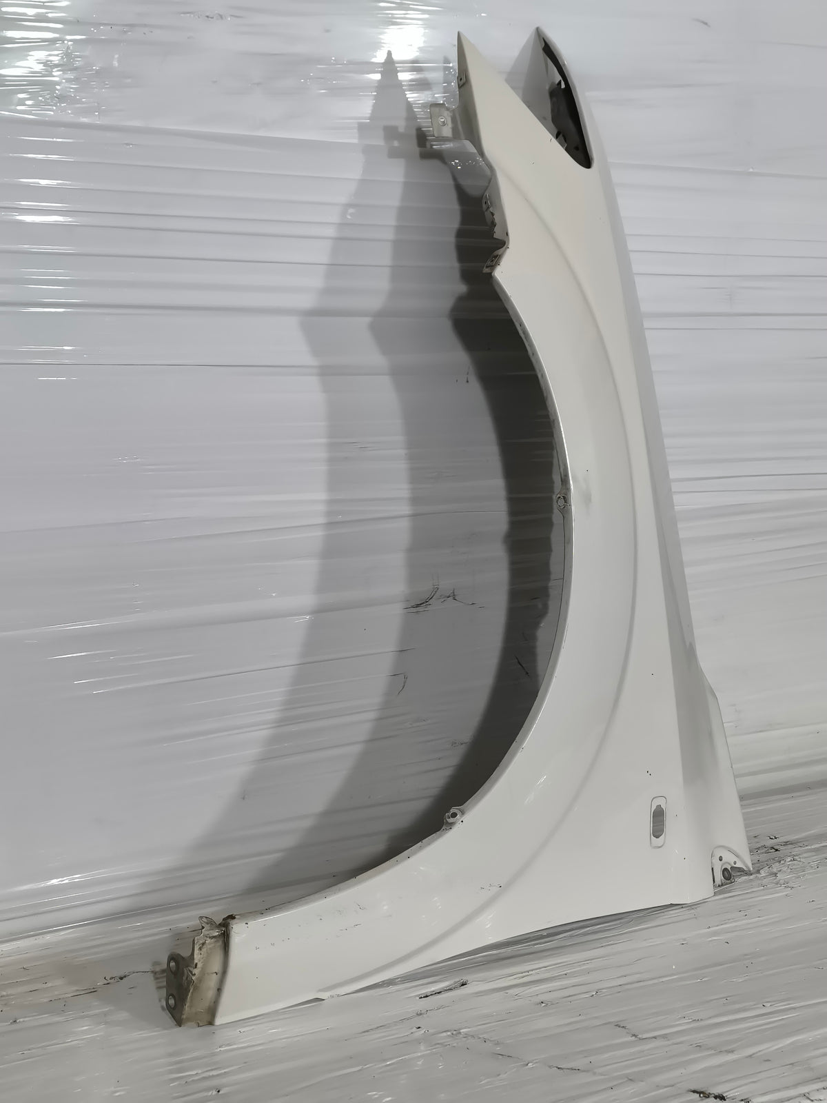 Parafango sx bianco Fiat Freemont / Dodge Journey 2011-2020 ecoAG9834