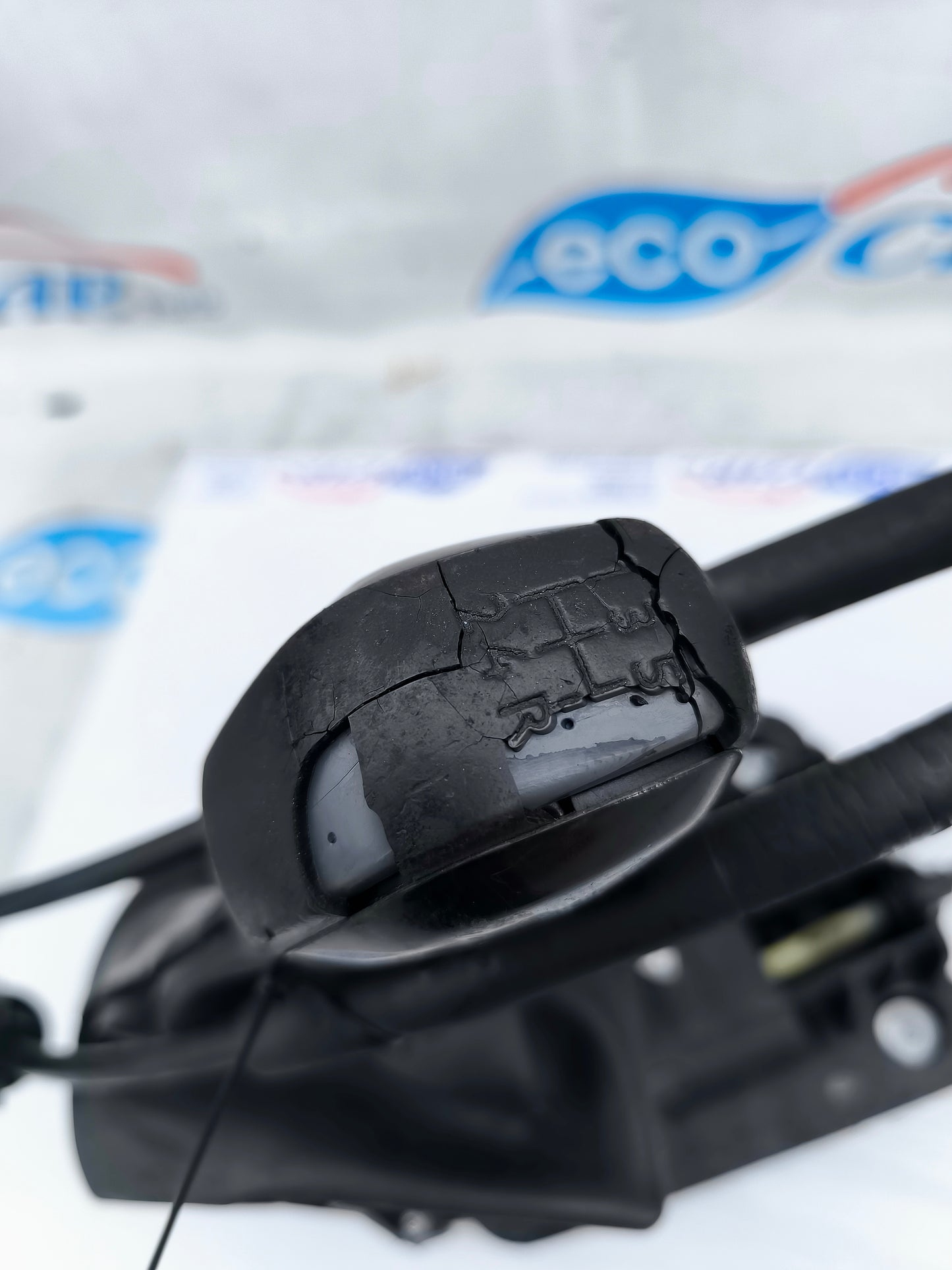 Gear lever with cables Peugeot 208 1.4 HDI 68cv code: 9676190280 ecoAG5759