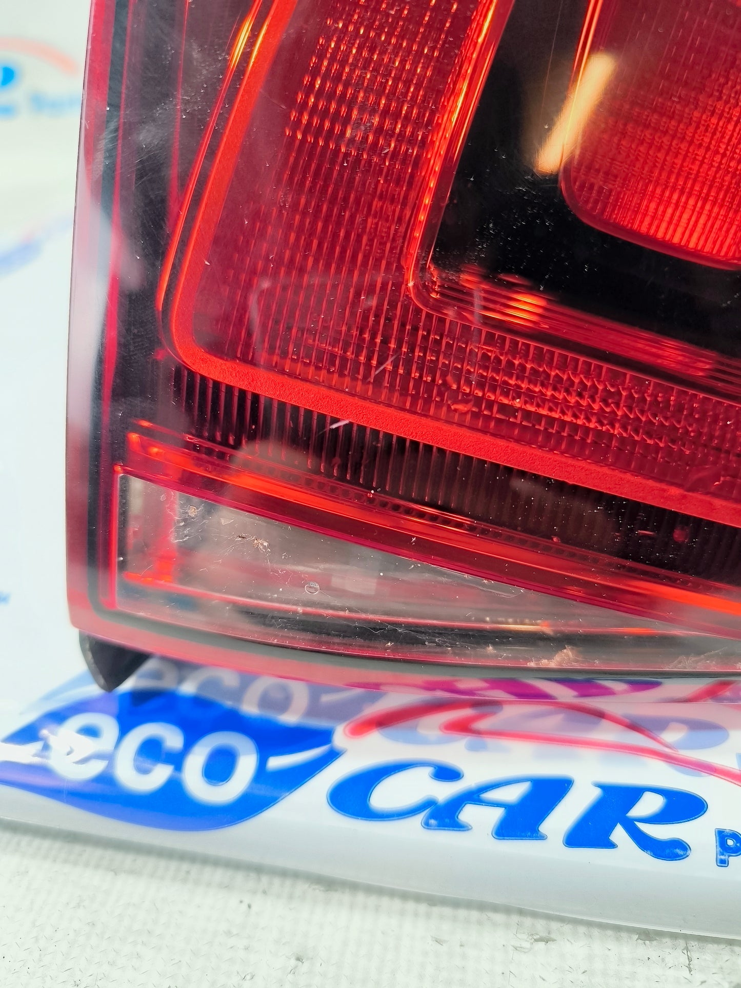 Volkswagen Golf 7 ecoAG6214 linke innere Rückleuchte