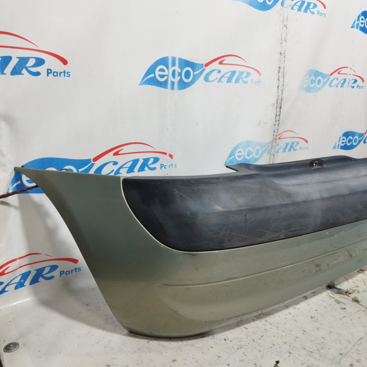 Grüne Heckstoßstange Renault Clio 2002 ecoAC9697