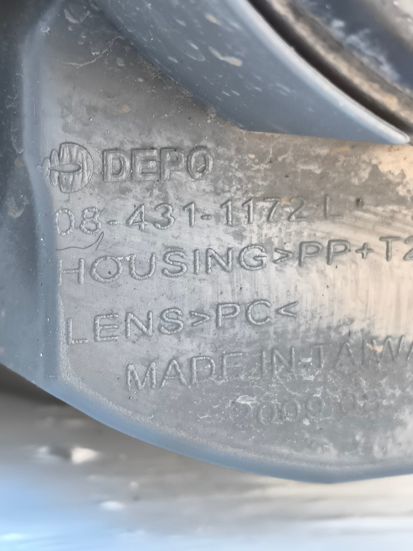 Linker Frontscheinwerfer Ford Fiesta Baujahr 2007, Nachbauteil, Marke Depo Eco, AG7489