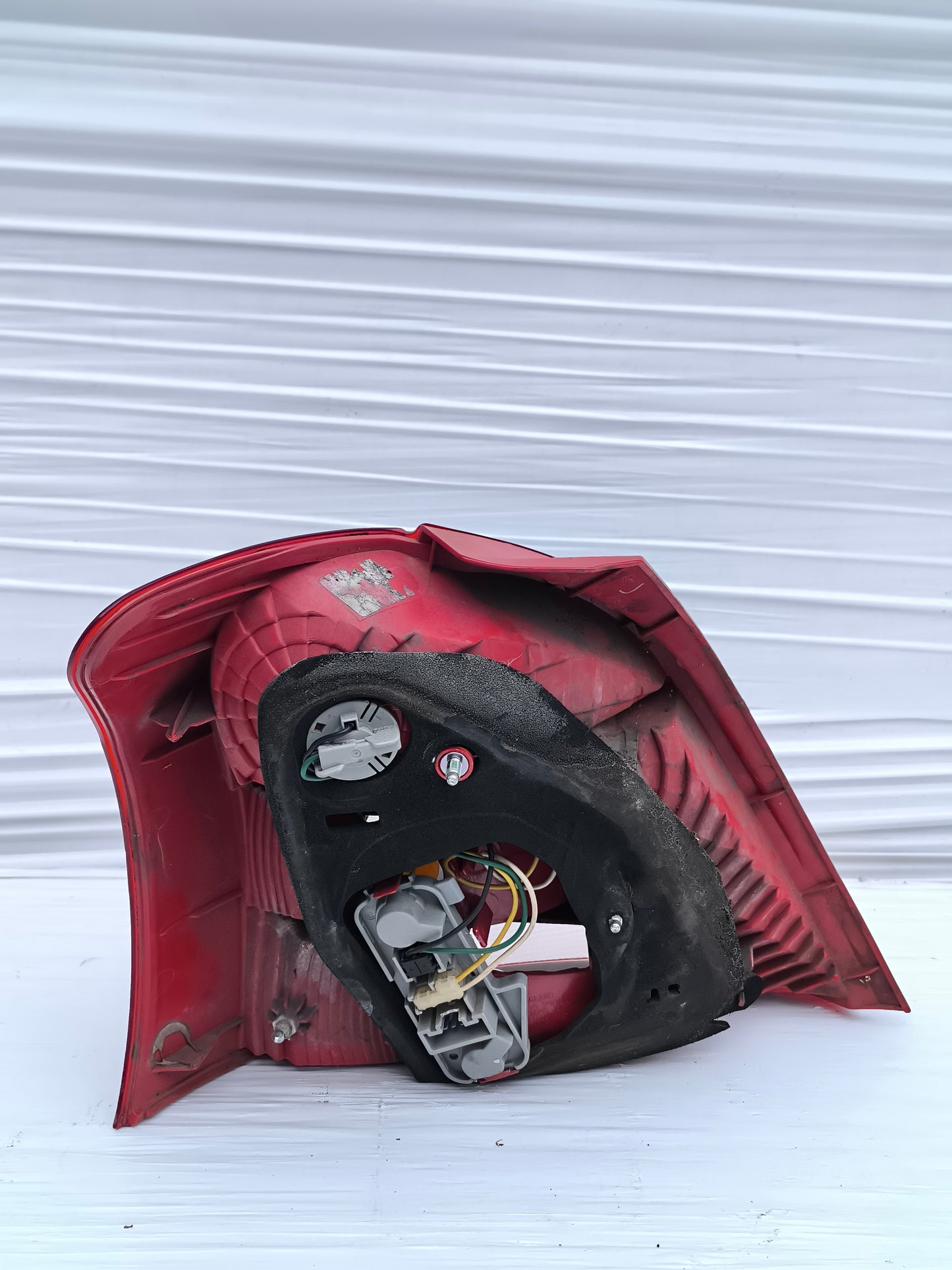 Fanale posteriore dx Toyota Yaris II (XP90) anno 2006-2009 ecoAG8389