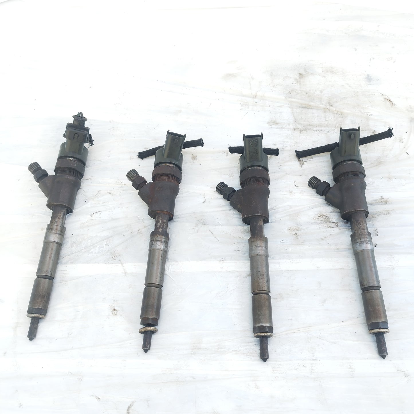 Iniettori Toyota Yaris  II (P9) 1.4 D 205-2012 cod: 0445110262 ecoAC16010