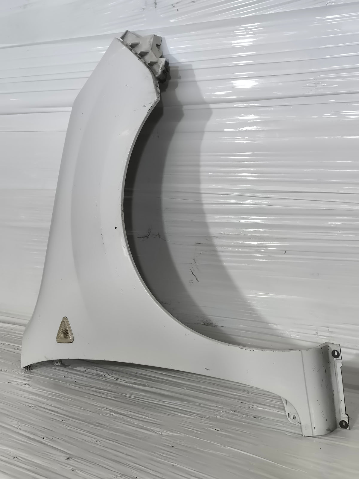 Parafango dx bianco Renault Kangoo II anno 2008-2013 ecoAG9828