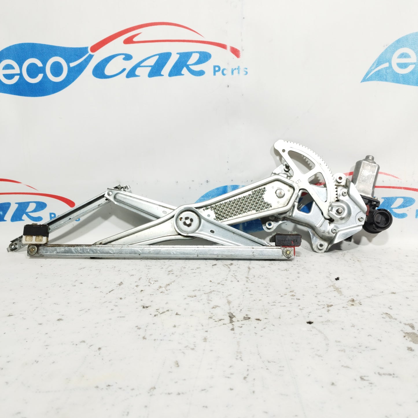Front right rack Toyota Yaris 2002 code: 0621009982 ecoAC8886