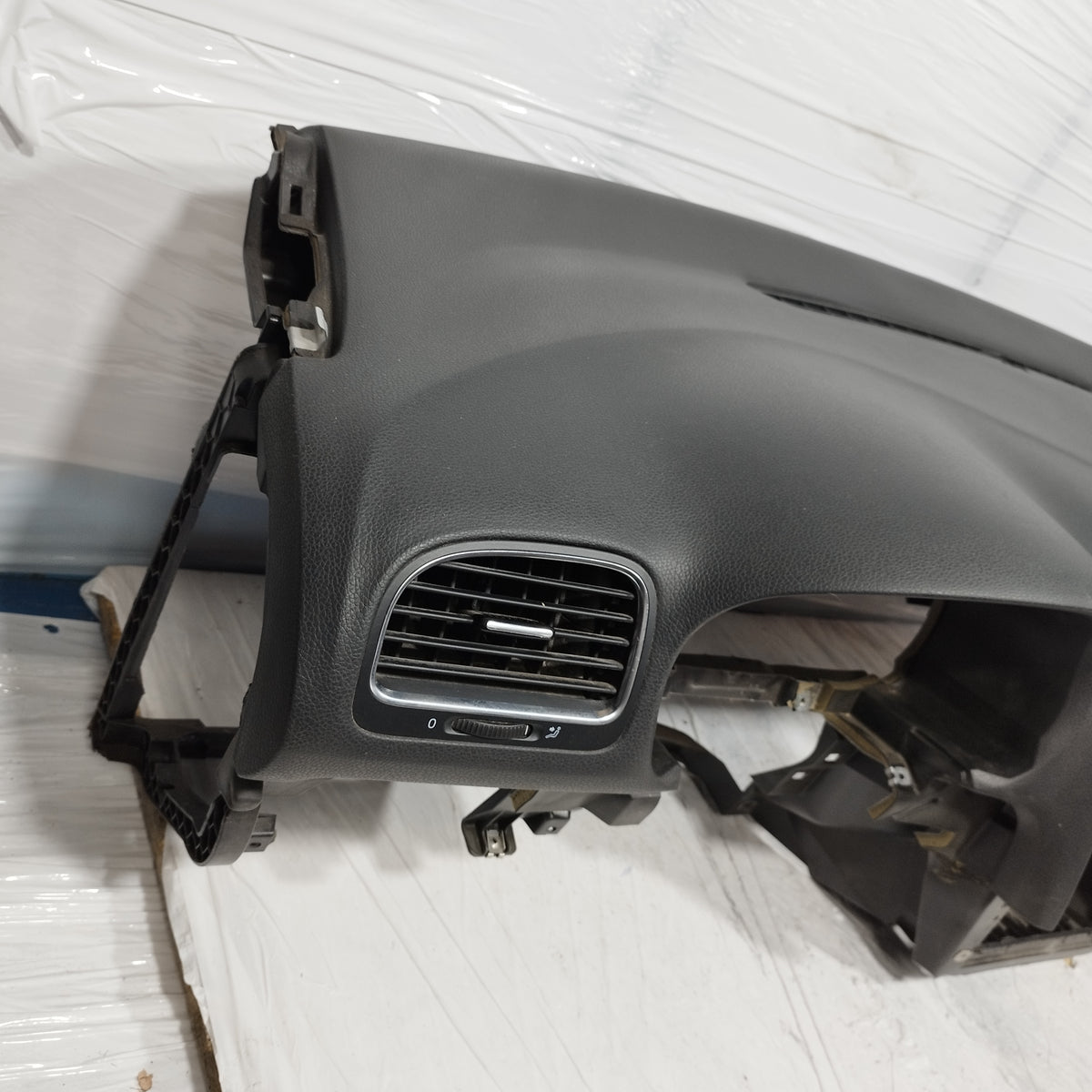 Kit airbag Volkswagen Golf VI (5K1) 2008-2012 cod: 5C0959655B ecoAC16899