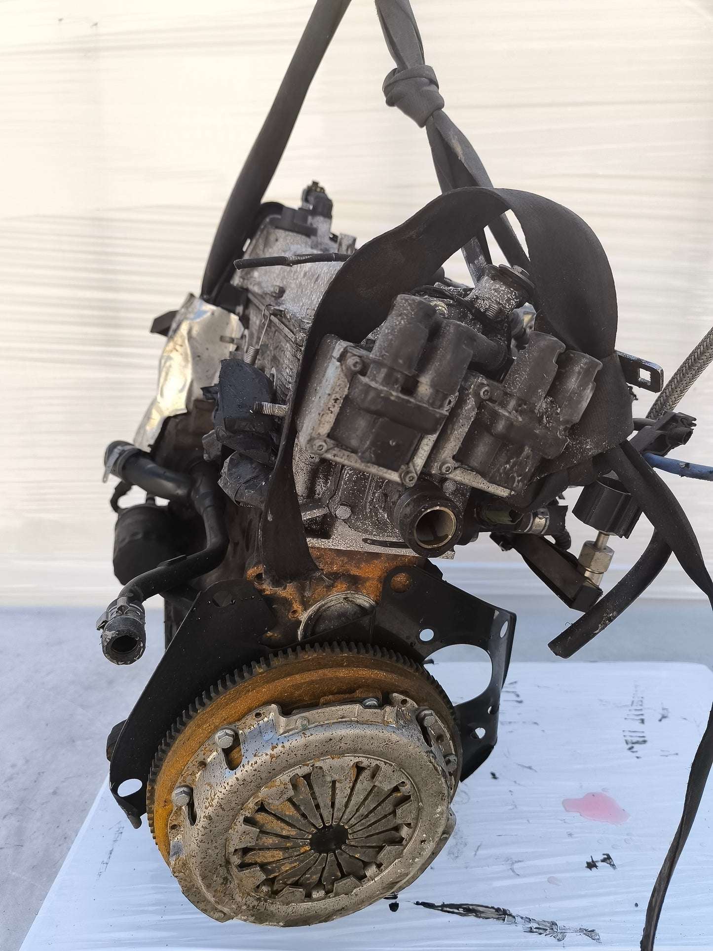 Motore Fiat Punto 1.2 B 8 perni, tappo a vite cod: 188A4000 ecoAG7909