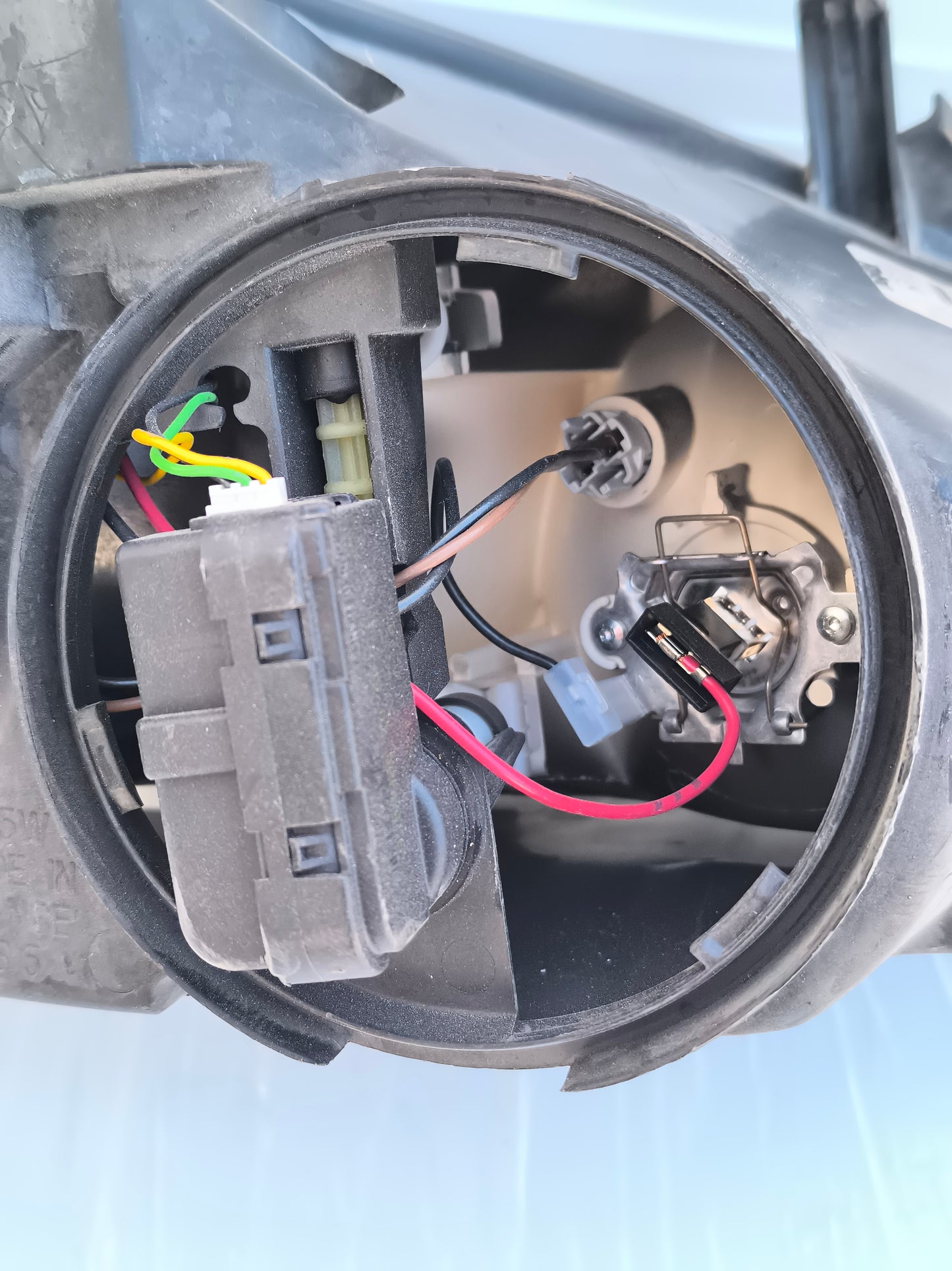 Fanale anteriore sx Peugeot 307 anno 2001-2005 ecoAG8410