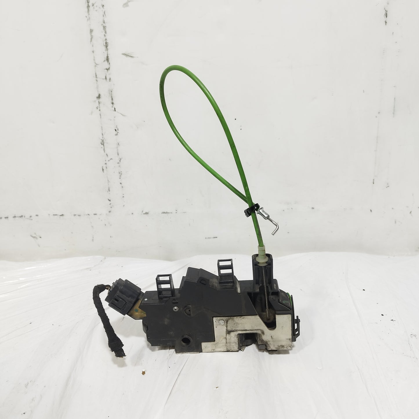 Serratura anteriore sx Nissan Qashqai 2007 6 pin ecoAC15450