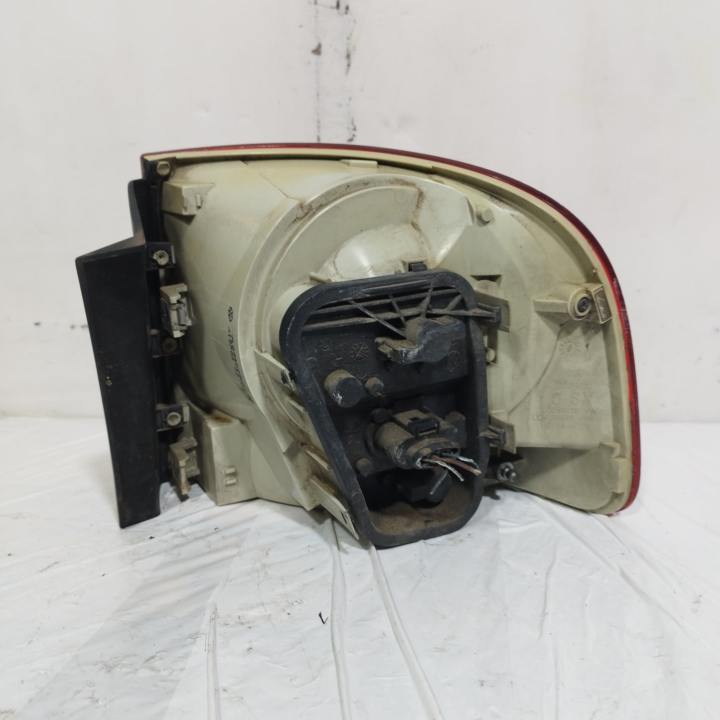 Fanale posteriore sx Volkswagen Touareg 2003 ecoAC15127