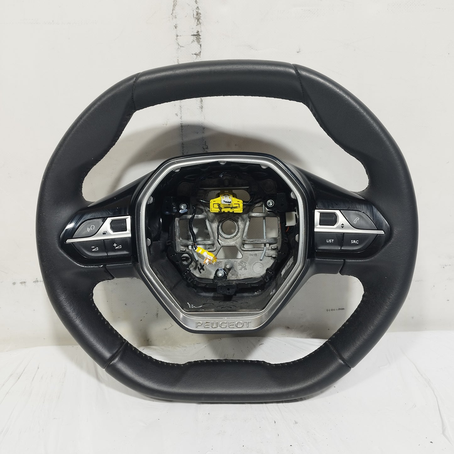 Volante Peugeot 2008 II (P24) 2019-2024 cod: 98255044zd ecoAC15625