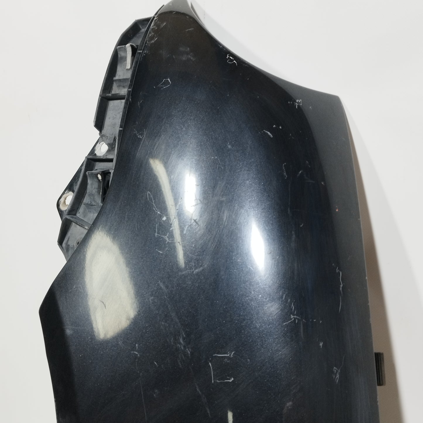 Parafango anteriore sx nero Volkswagen Polo 2003 ecoAC12932