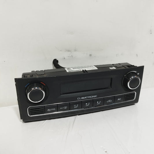 Pulsantiera A/C Skoda Fabia 2012 cod: 5J0907044C ecoAC14542