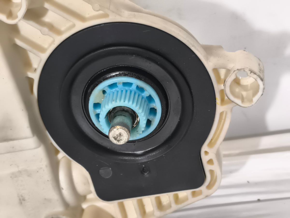 Motorino alzavetri porta anteriore sx Audi A4 (B8) (8k2 / 8k5) 2007-2015 cod: 8k0959801a ecoAG9976