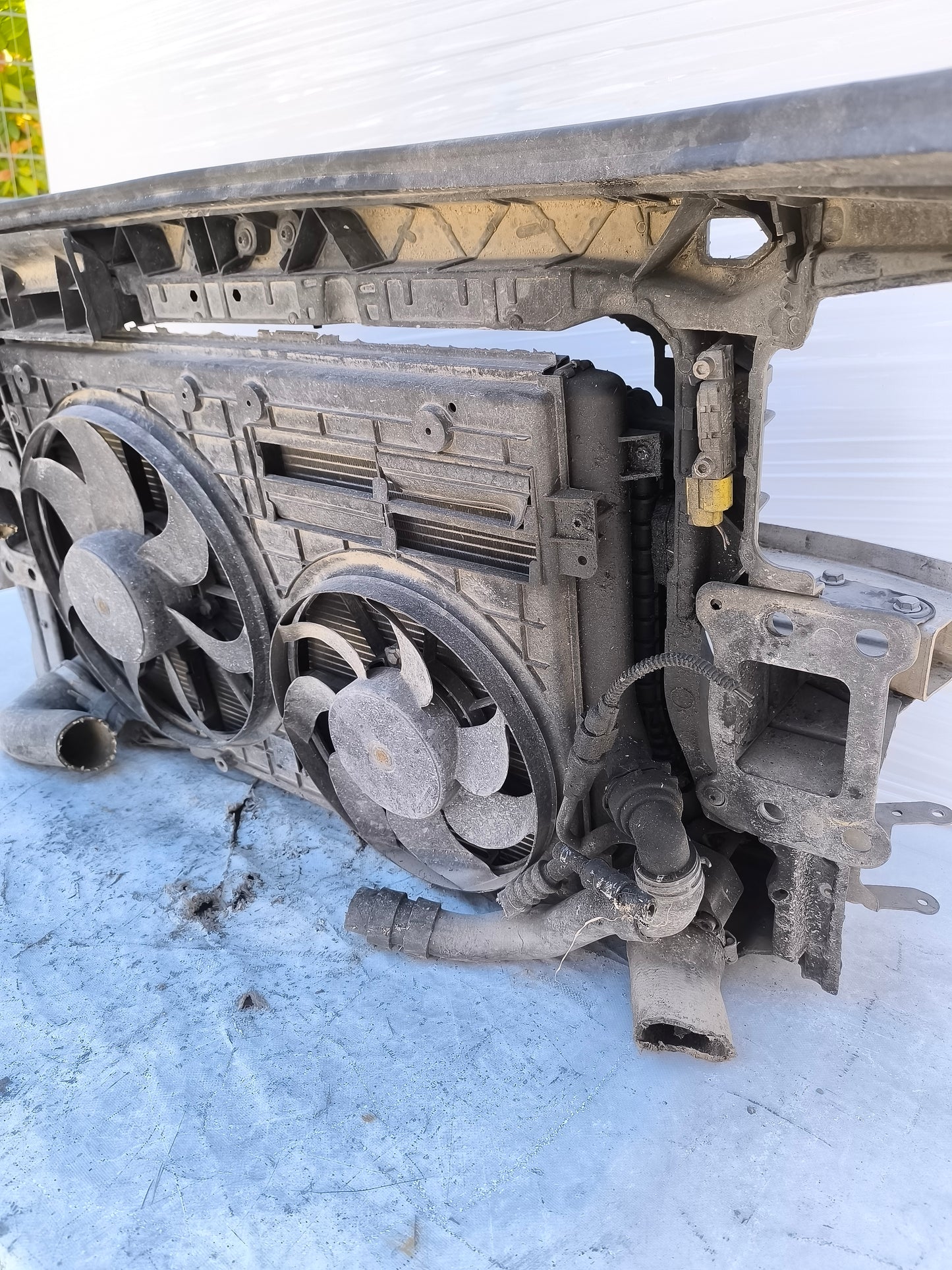 Calandra completa di radiatori Audi A3 8P1 1.6 TDI ecoAG8303