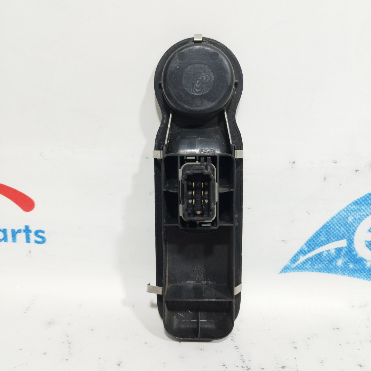 Front right button panel Renault Modus 2008 Code: 8200278436 ecoAC8521