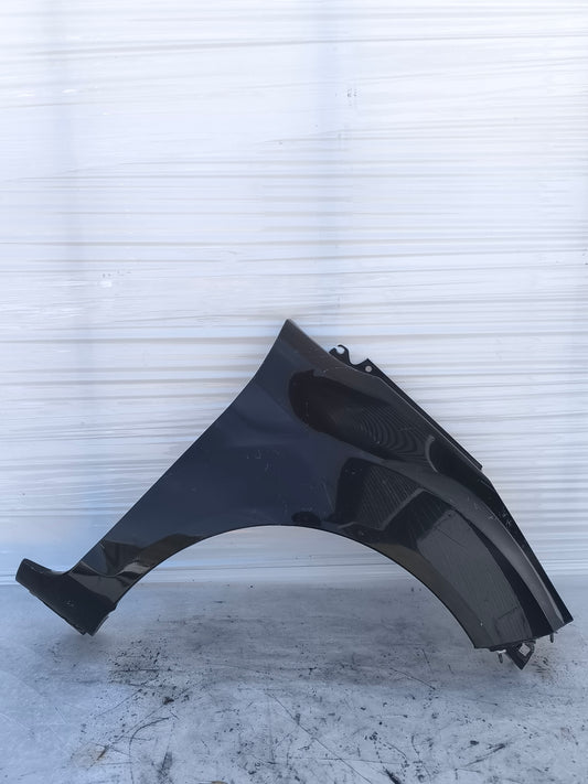 Parafango dx Ford Fiesta (MK6) anno 2008-2013 nero ecoAG8154