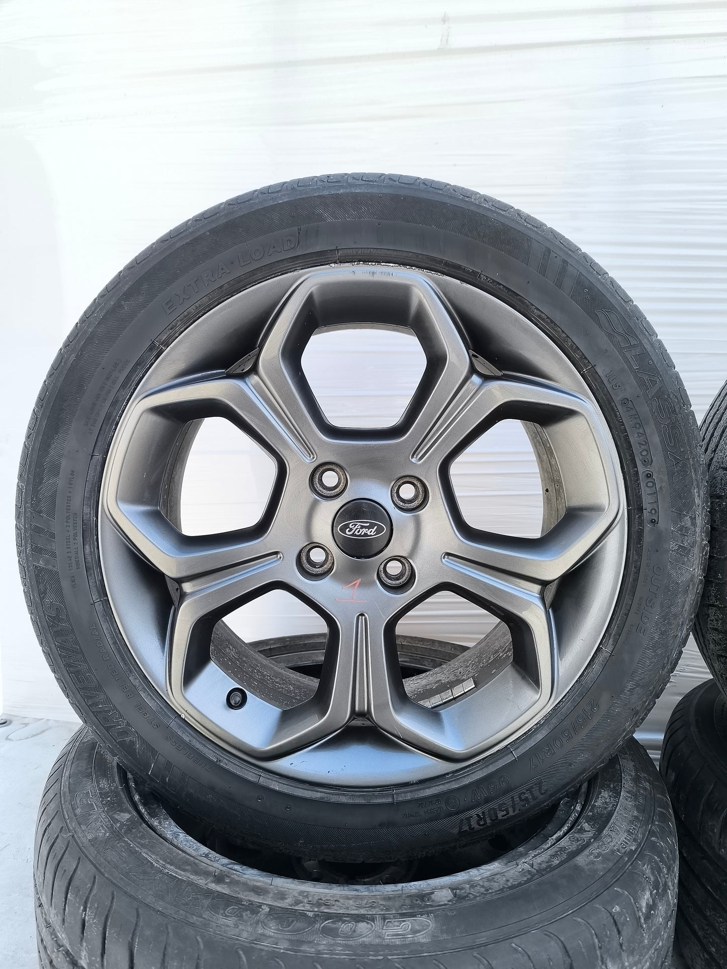 Set gomme e cerchi Ford Ecosport anno 2022 ecoAG8203