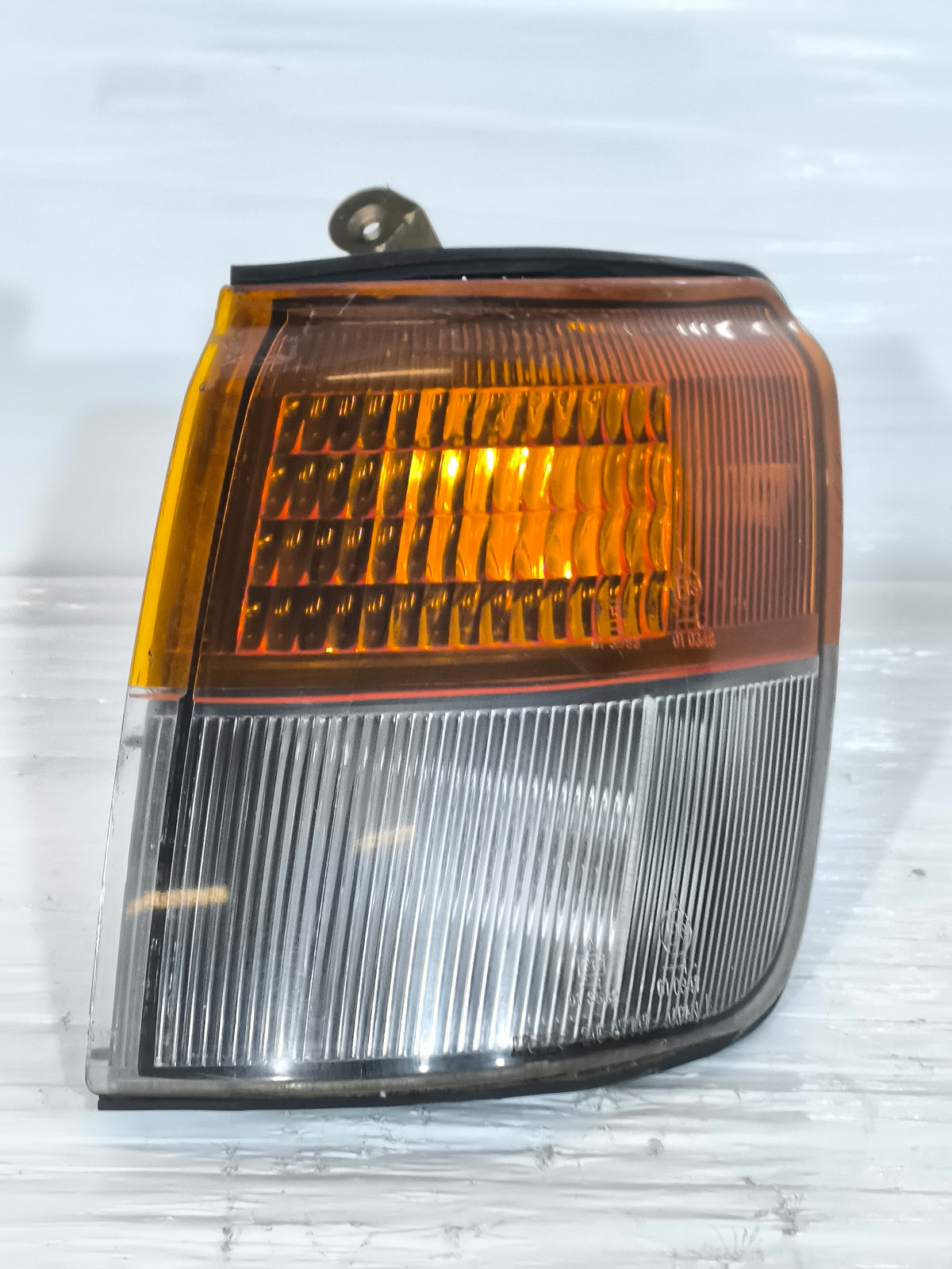 Freccia sx (fanale anteriore) Mitsubishi Pajero II (V20) anno 1997-2000 ecoAG9920