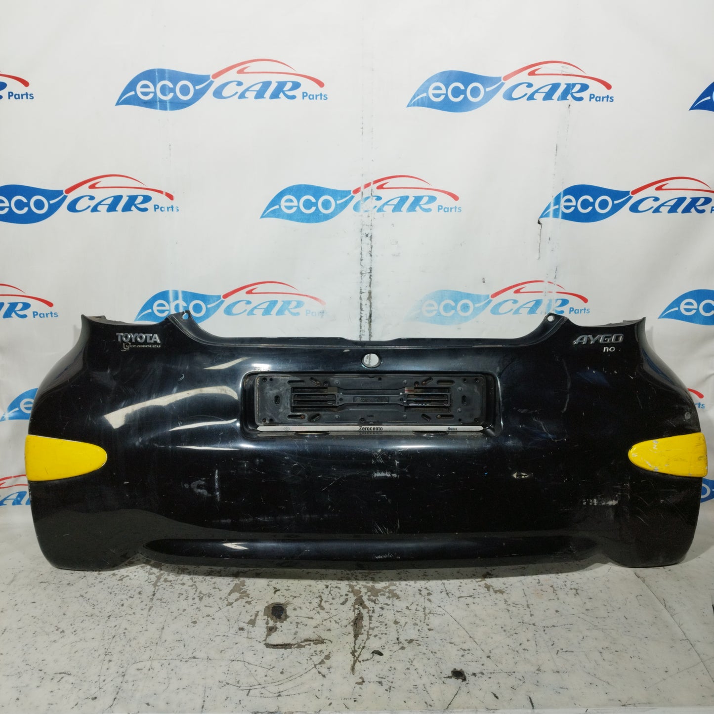 Schwarze Heckstoßstange Toyota Aygo 2006 ecoAC10247