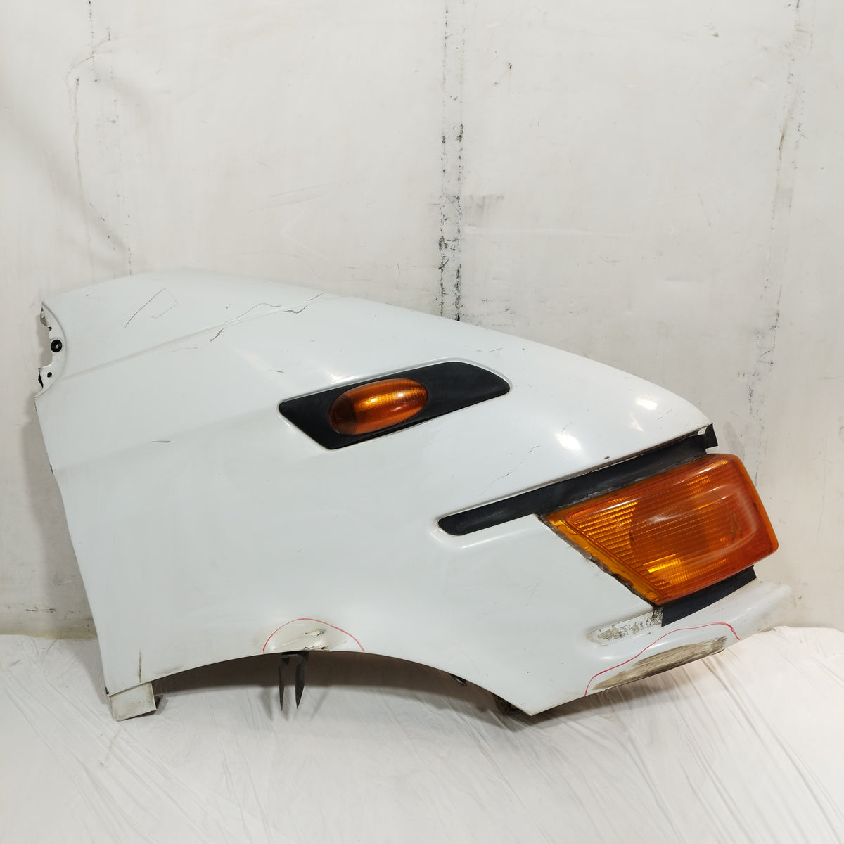 Parafango anteriore dx bianco Iveco Daily C13 III 2000-2006 ecoAC16651