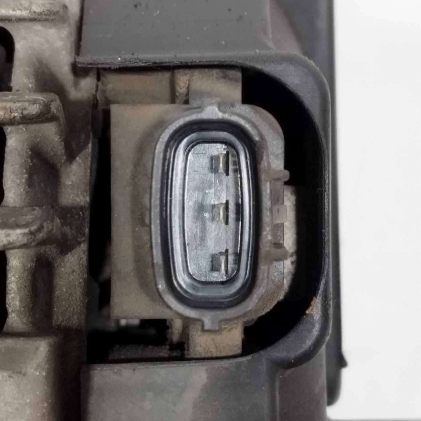 Alternatore Hyundai IX20 1.4D 2011 3 Pin Cod: 37300-2A651 ecoAC13512