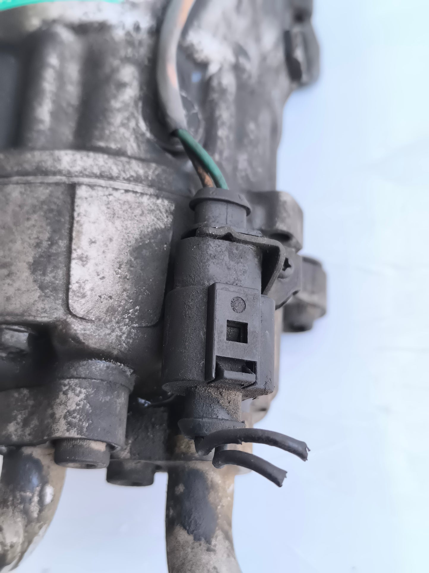 Compressore aria condizionata Volkswagen Golf IV (1J) 1.9 TDI 1997-2006 cod: 1j0820803f ecoAG8583