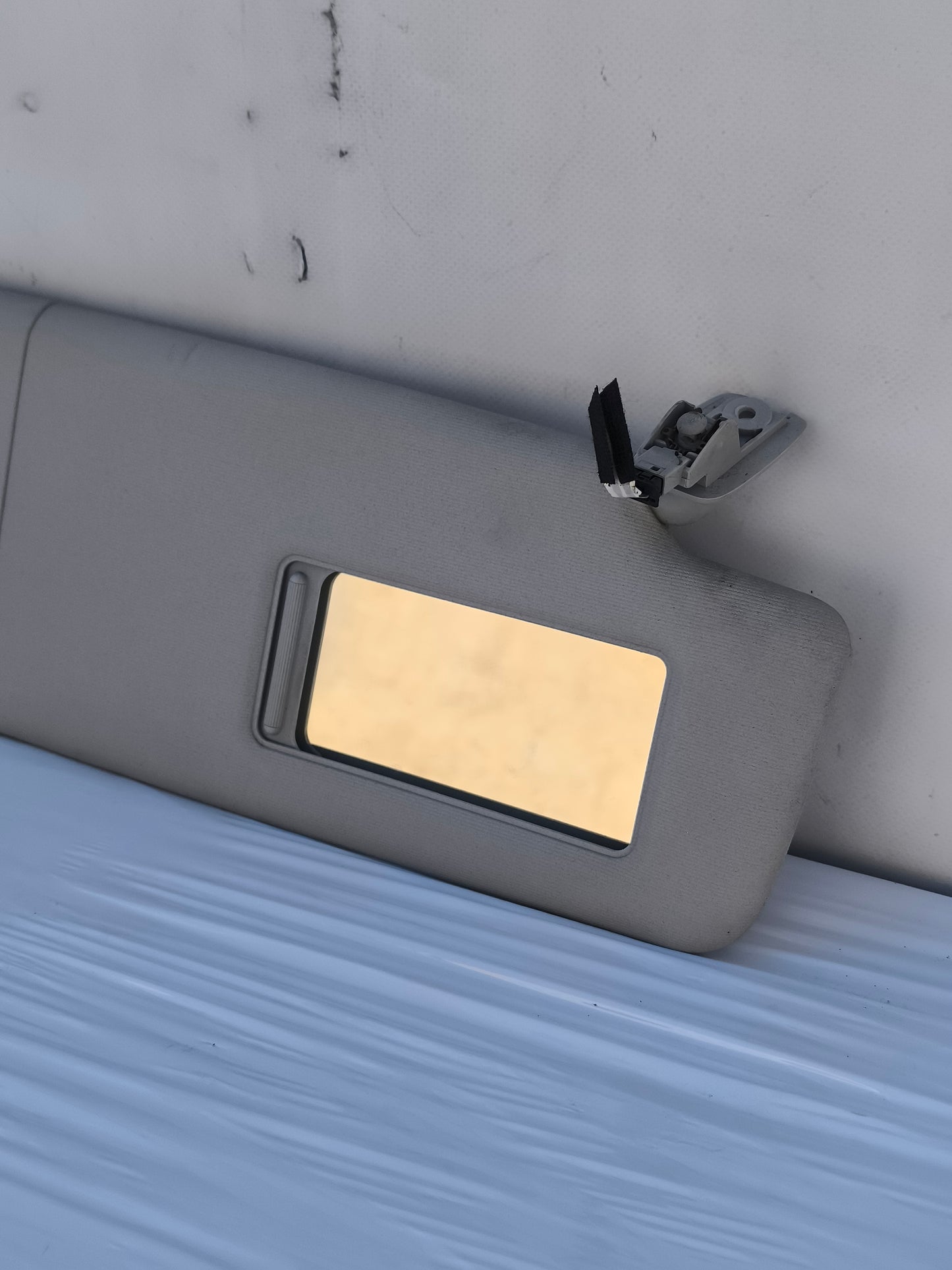 Aletta parasole dx Volkswagen Tiguan anno 2009 ecoAG7400