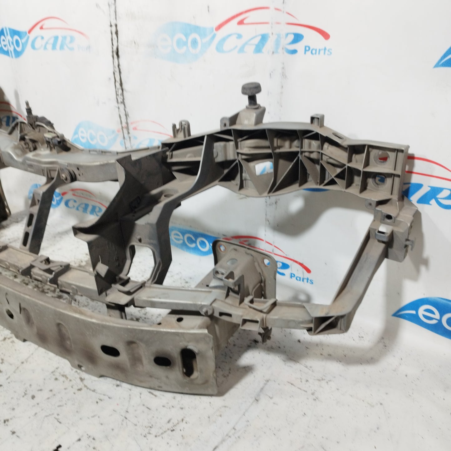 Ford Kuga 2010 Frontgrill ecoAC10893