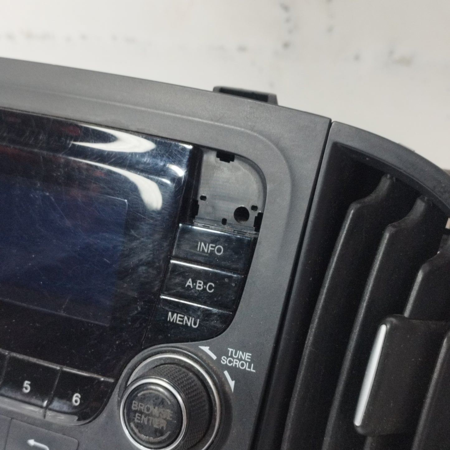 Autoradio con bocchette Fiat Doblo 2015-2021 cod: 07356299000 ecoAC14890