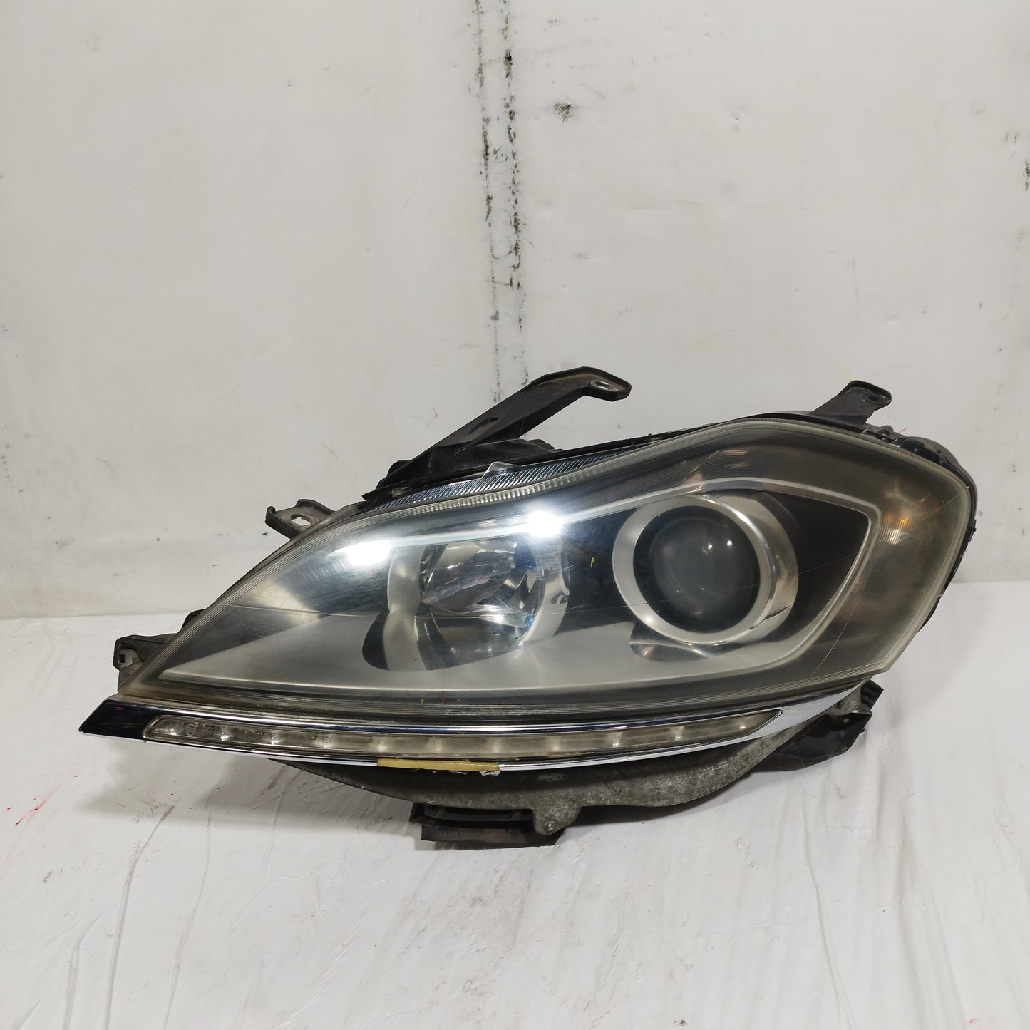 Fanale anteriore sx Lancia Delta III serie (844) 2008-2014 ecoAC14753