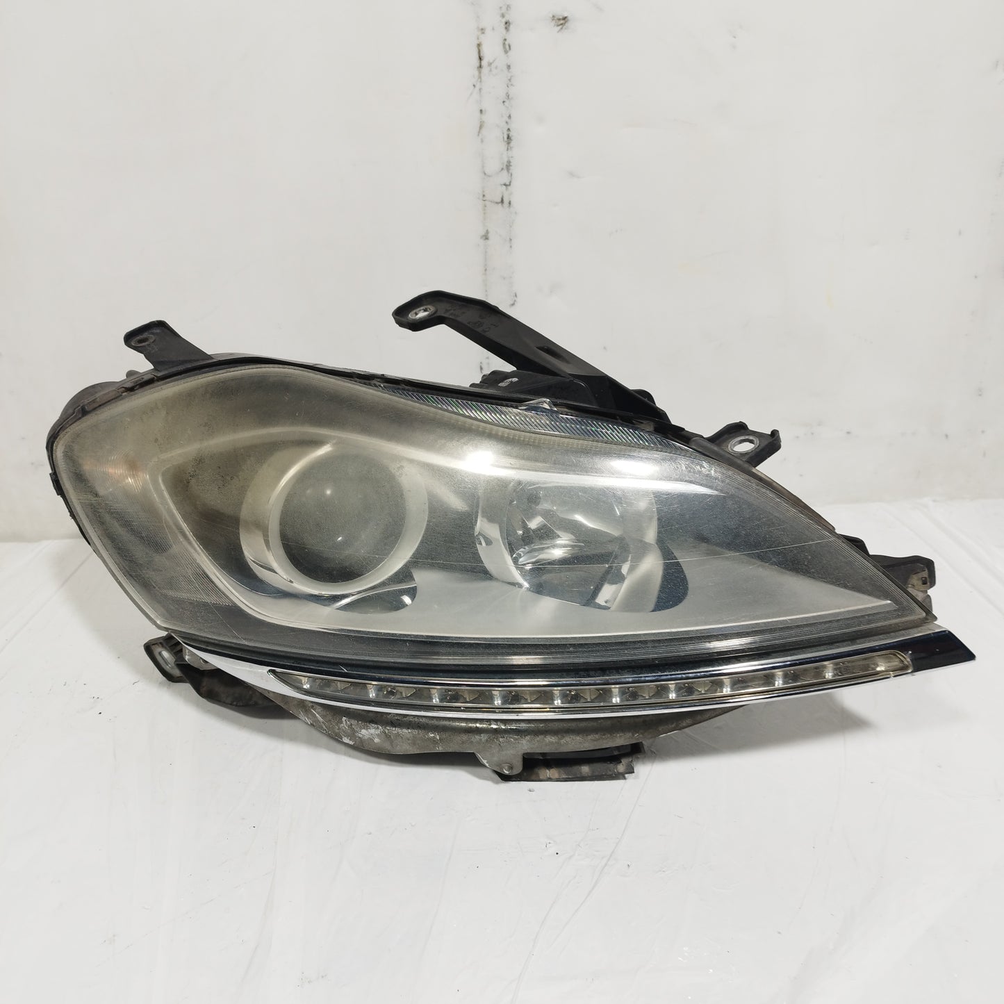 Fanale anteriore dx Lancia Delta 2012 cod: 51876344 ecoAC14634