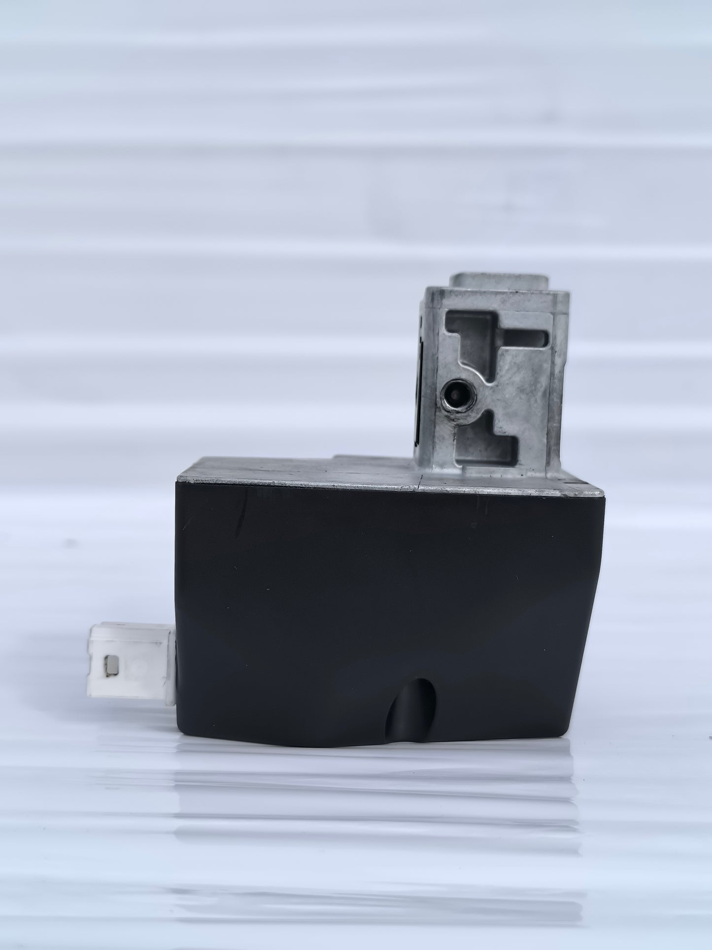 Blocchetto / Bloccasterzo elettrico Peugeot 2008 1.5 HDI anno 2021 cod: 9815905380 ecoAG8091
