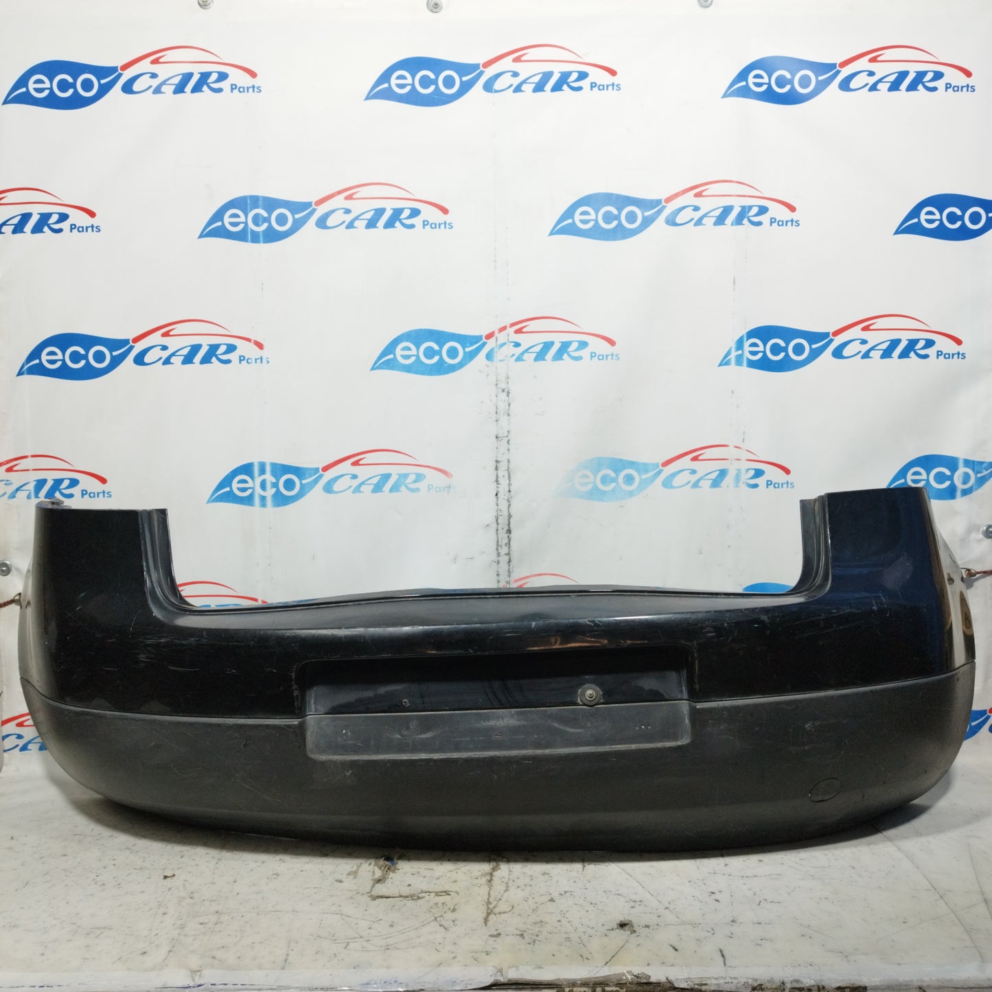 Black Rear Bumper Volkswagen Golf 5 2005 ecoAC9696
