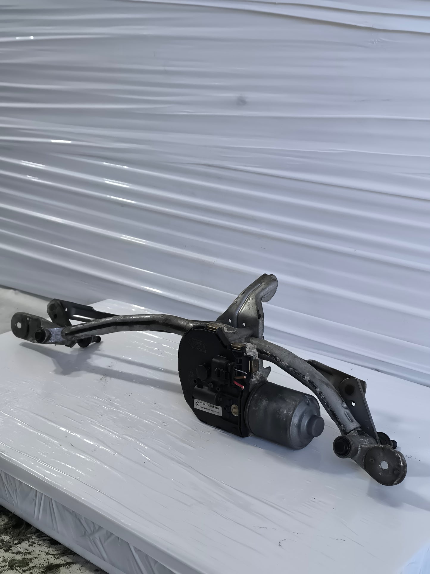 Motorino tergicristalli anteriore Bmw serie 5 F10 / F11 2010-2017 cod: 7272367 ecoAG8529