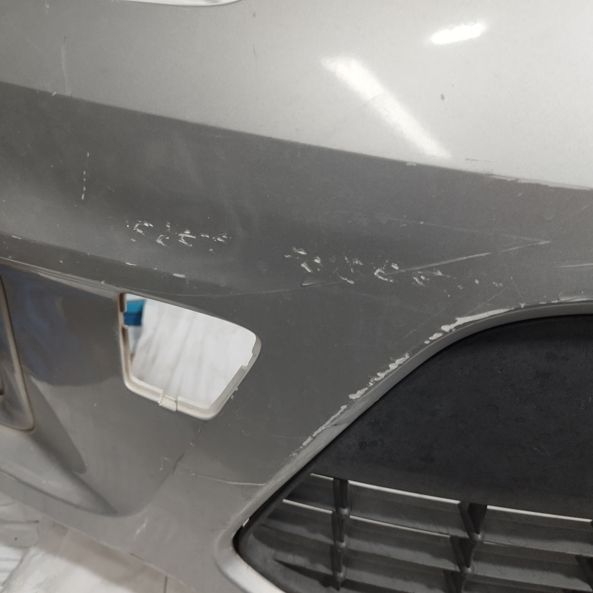 Paraurti anteriore grigio Ford C-Max I 2007-2010 ecoAC16942