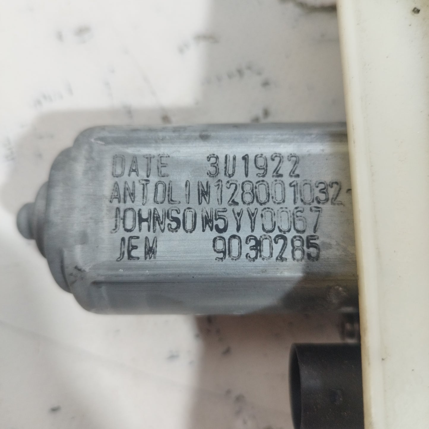 Front left rack Renault Master 2012 code: 9030285 ecoAC8558