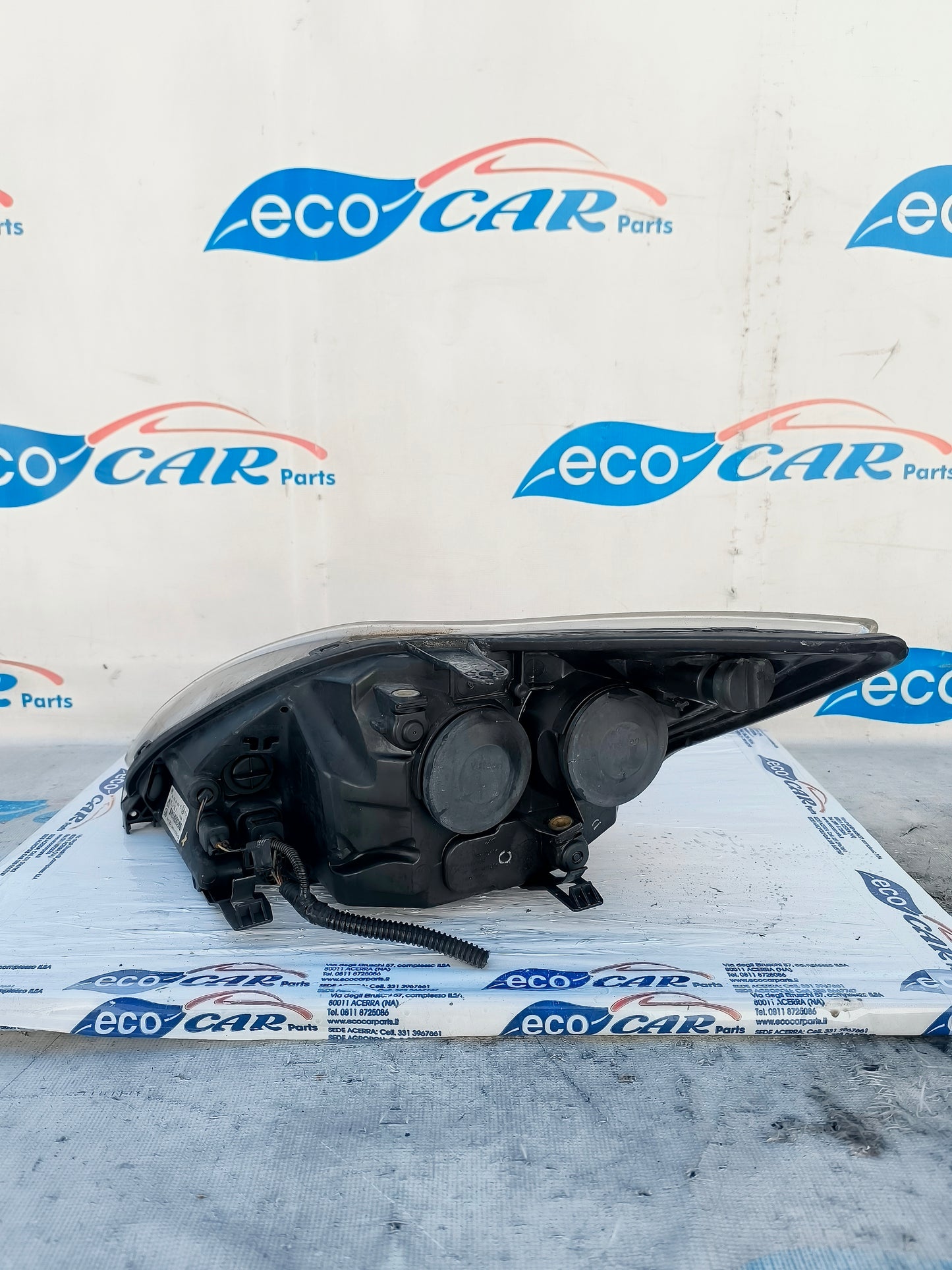 Fanale anteriore dx Ford Focus anno 2009 (fondo nero) ecoAG6317