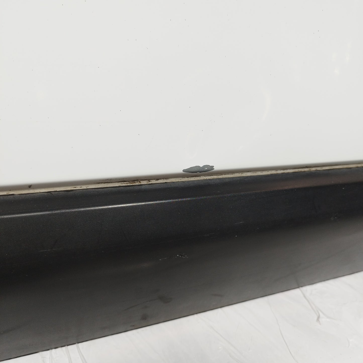 Weiße hintere rechte Tür Dacia Lodgy 2012 ecoAC12325