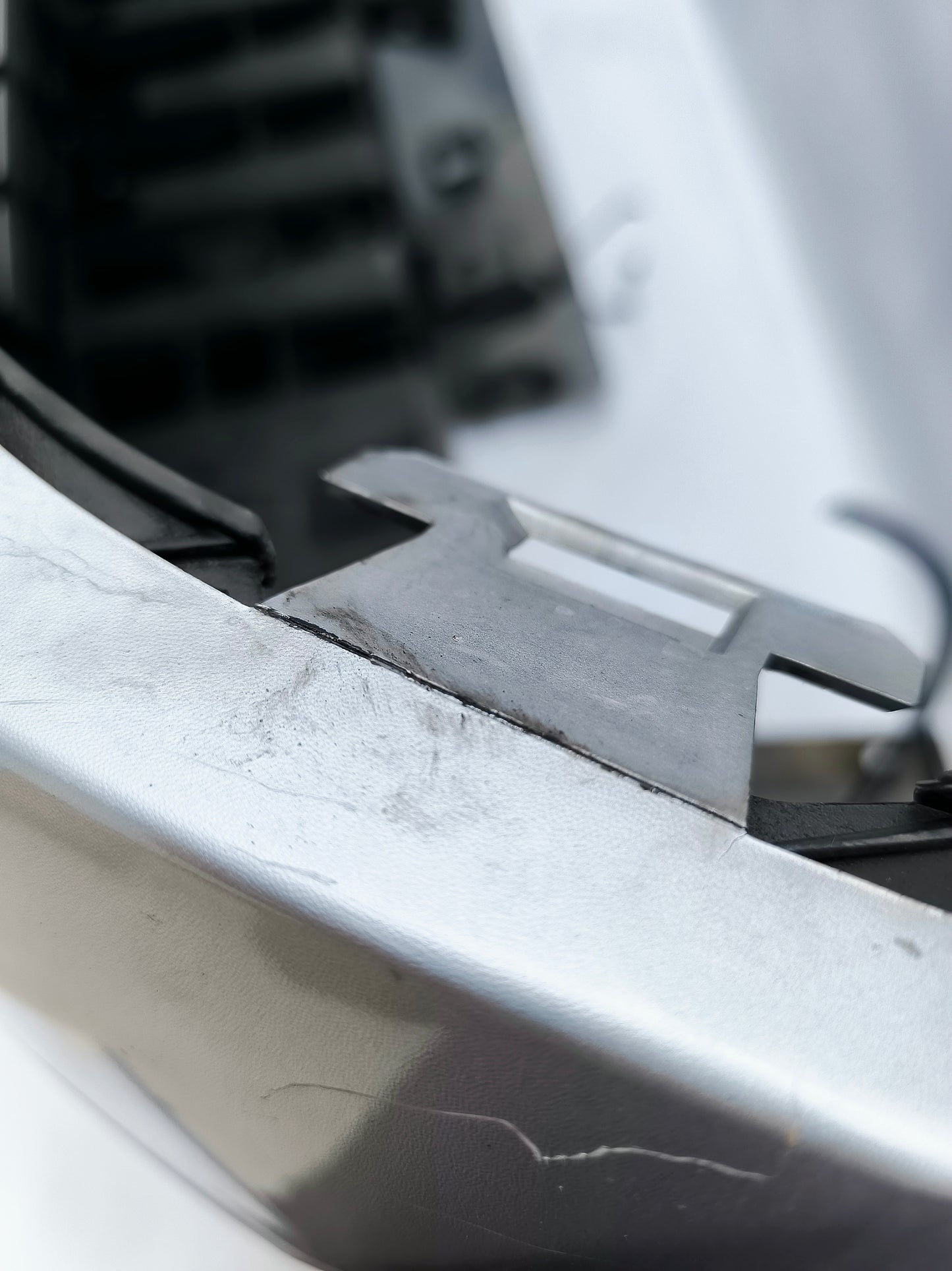 Paraurti anteriore grigio argento Citroen Berlingo anno 2009 ecoAG6924