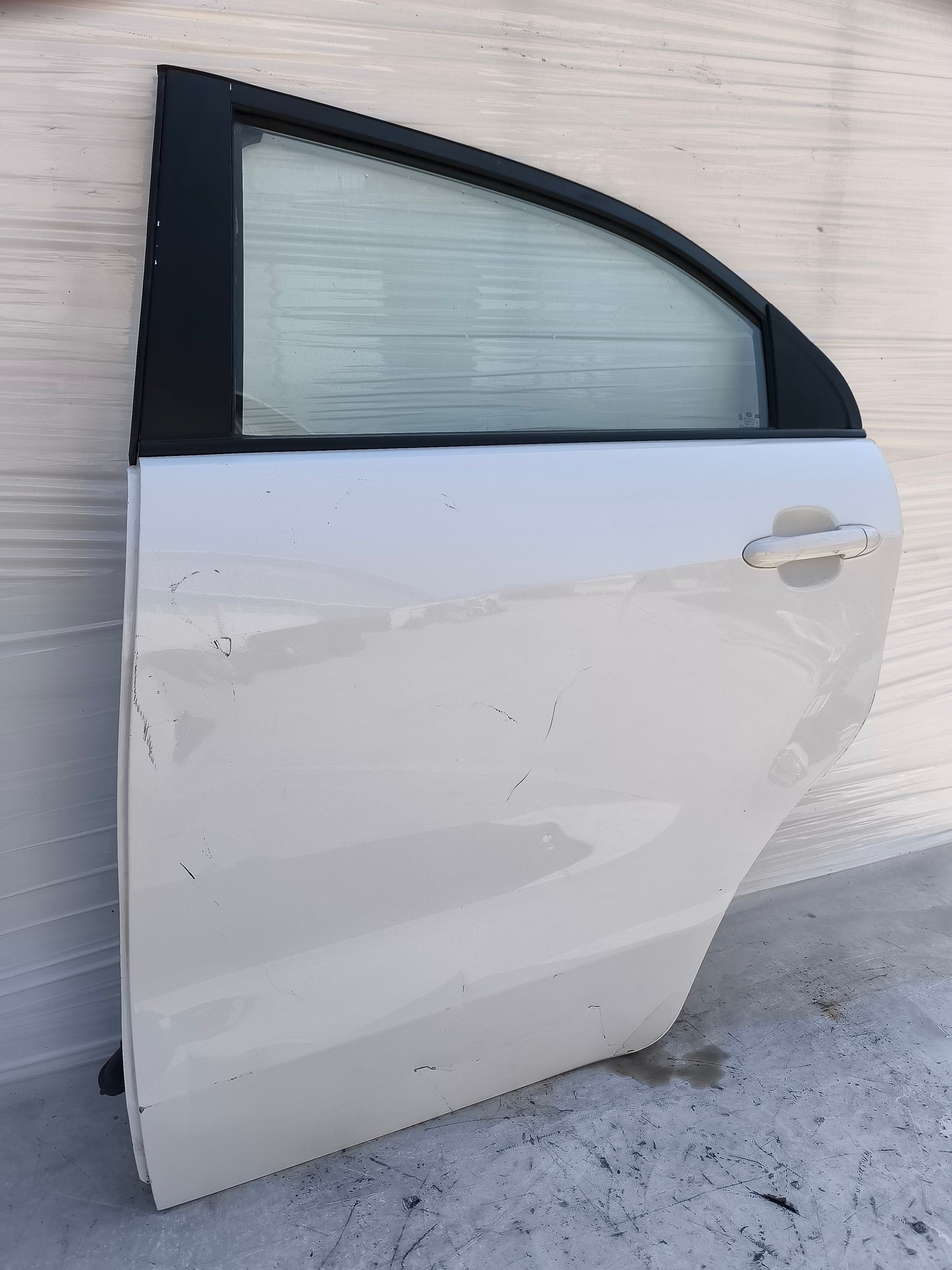 Sportello posteriore sx bianco Kia Rio anno UB 2011-2017 ecoAG7954