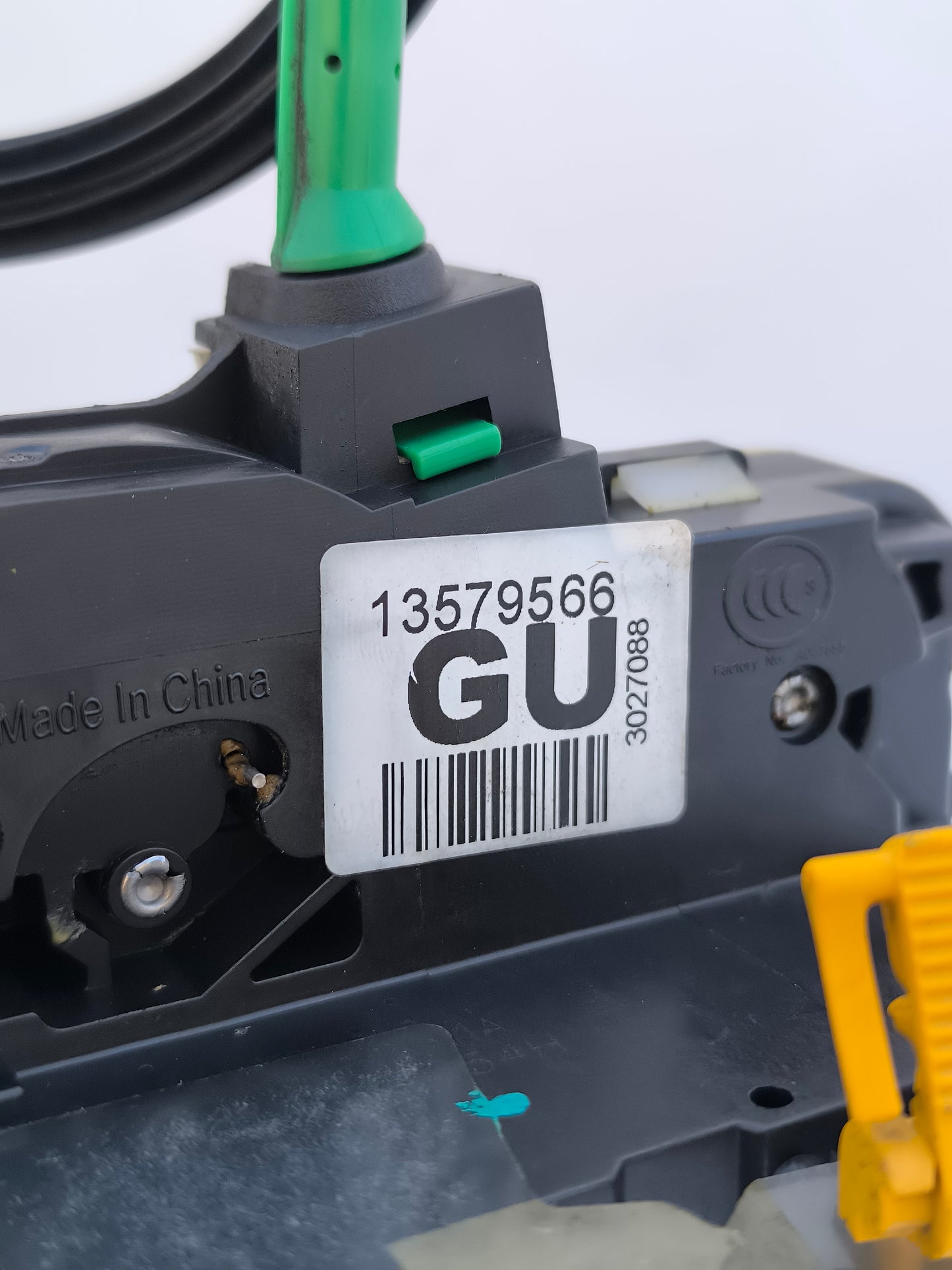 Serratura posteriore destra Chevrolet Orlando anno 2012 4 PIN Cod. 13579566 ecoAG7120