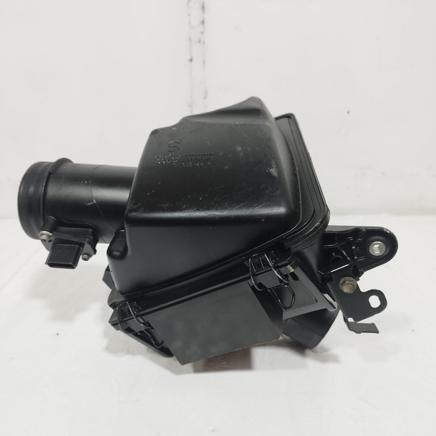 Scatola filtro aria Nissan Qashqai 2.0 DCI 2012 cod: 1022318S01 ecoAC14984