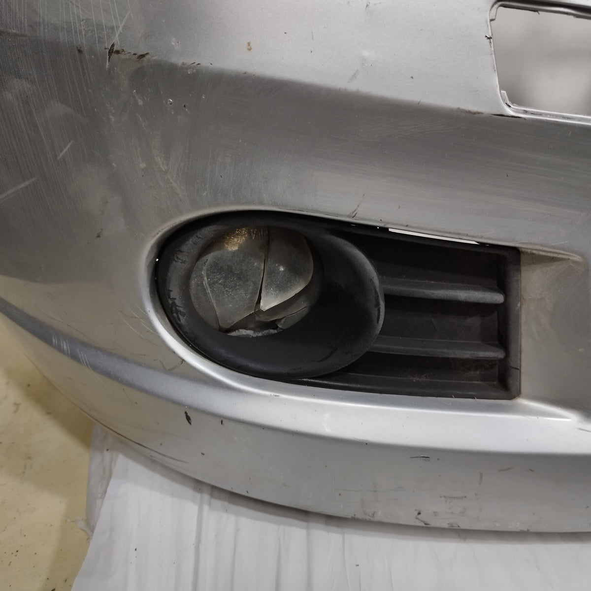 Paraurti anteriore grigio Suzuki Swift (MZ/EZ) 2005-2007 ecoAC16755