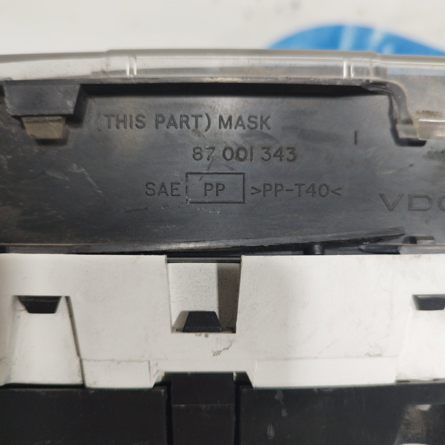 Nissan Micra K11 1.0 B 2001 Instrumententafel-Code: 87001343 ecoAC8499