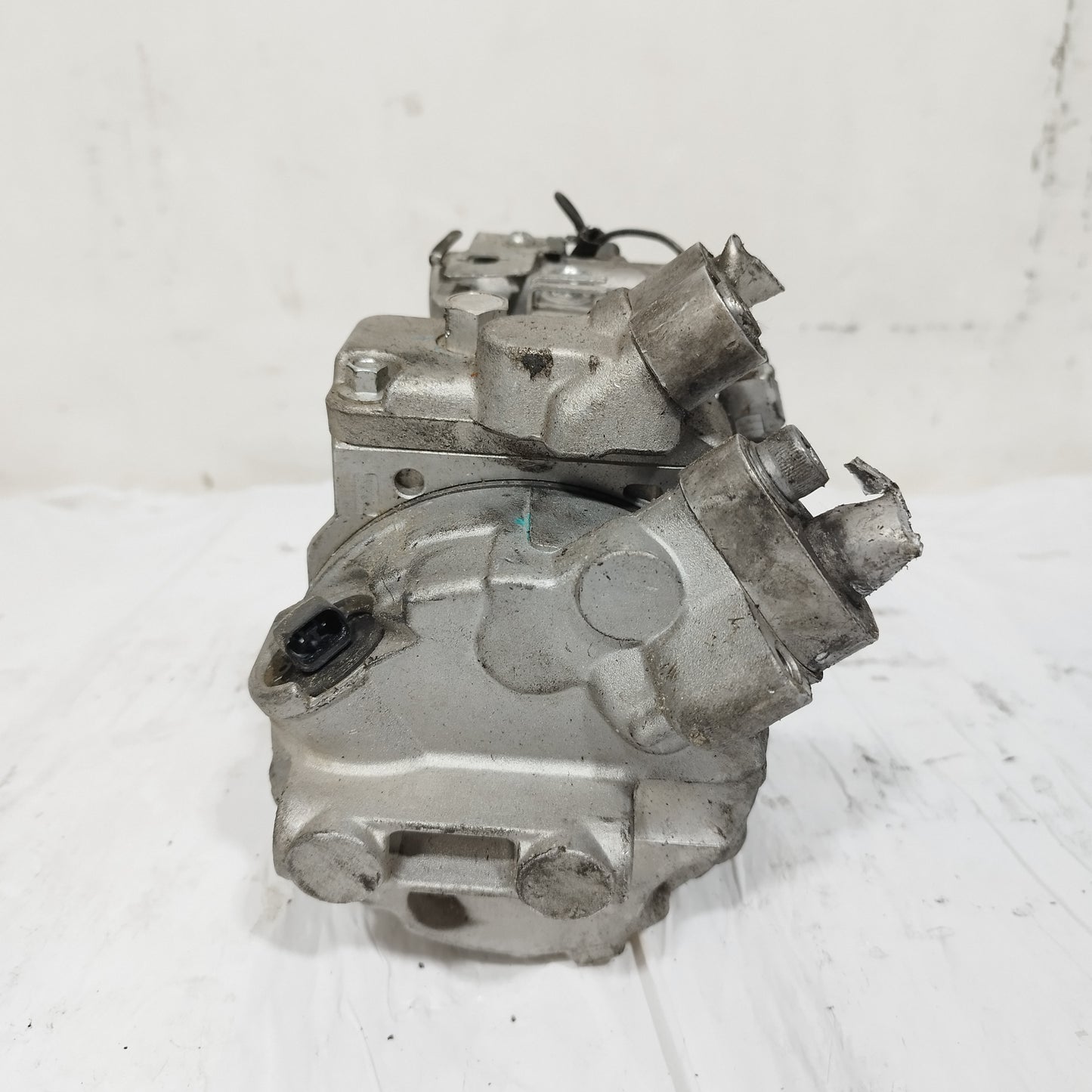 Compressore a / c Mercedes Classe C W203 2.2 D 2001-2006 ecoAC16316