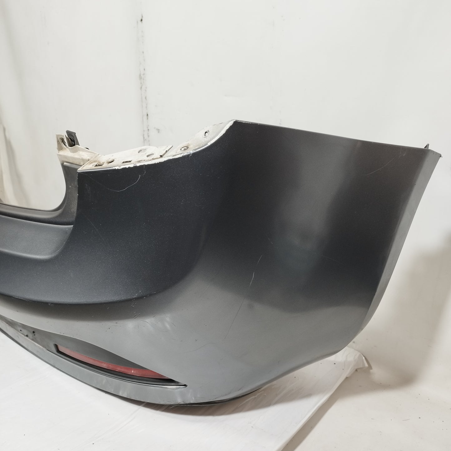 Paraurti posteriore grigio scuro Seat Ibiza 2016 ecoAC15039