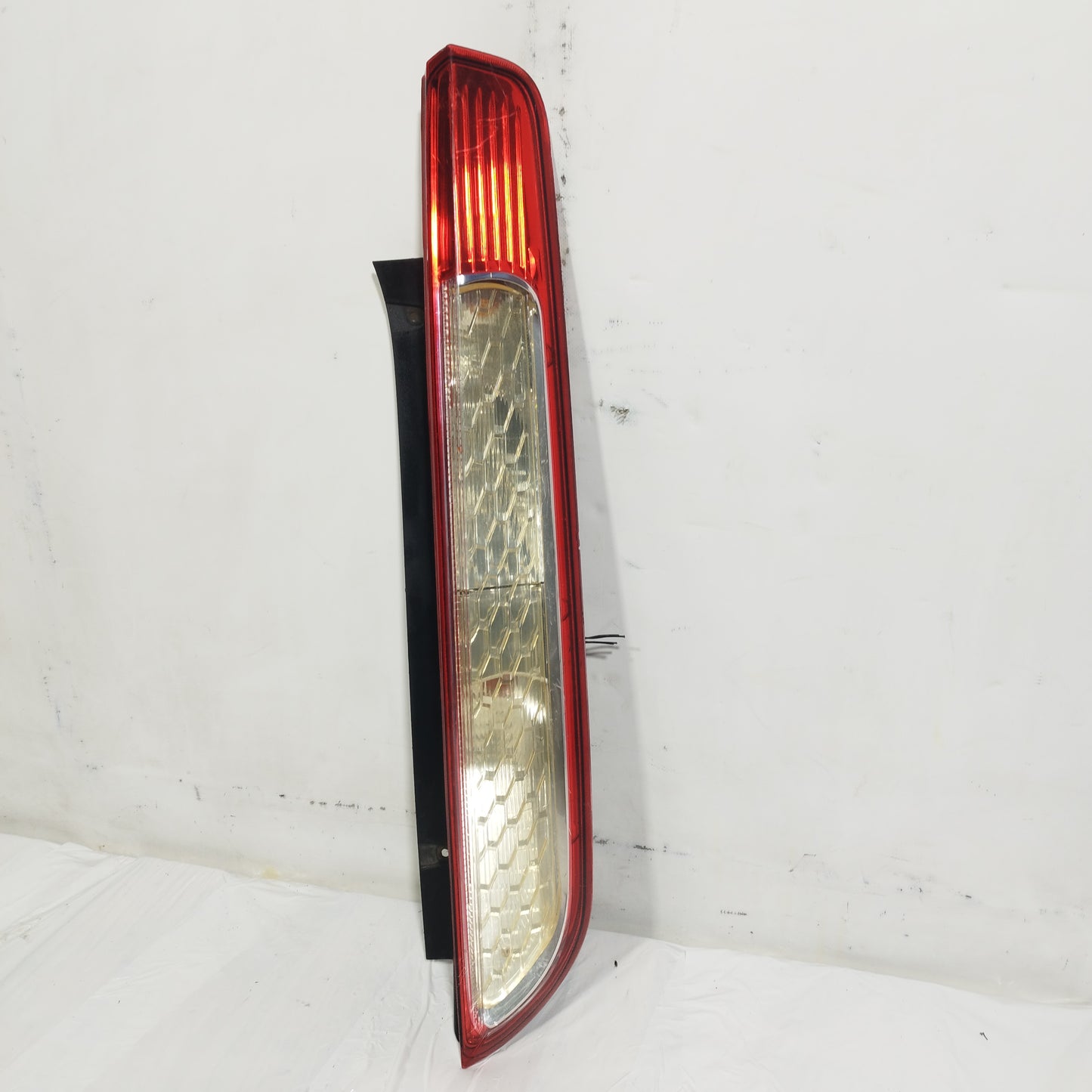 Fanale posteriore dx Ford Focus Berlina 2009 ecoAC15075