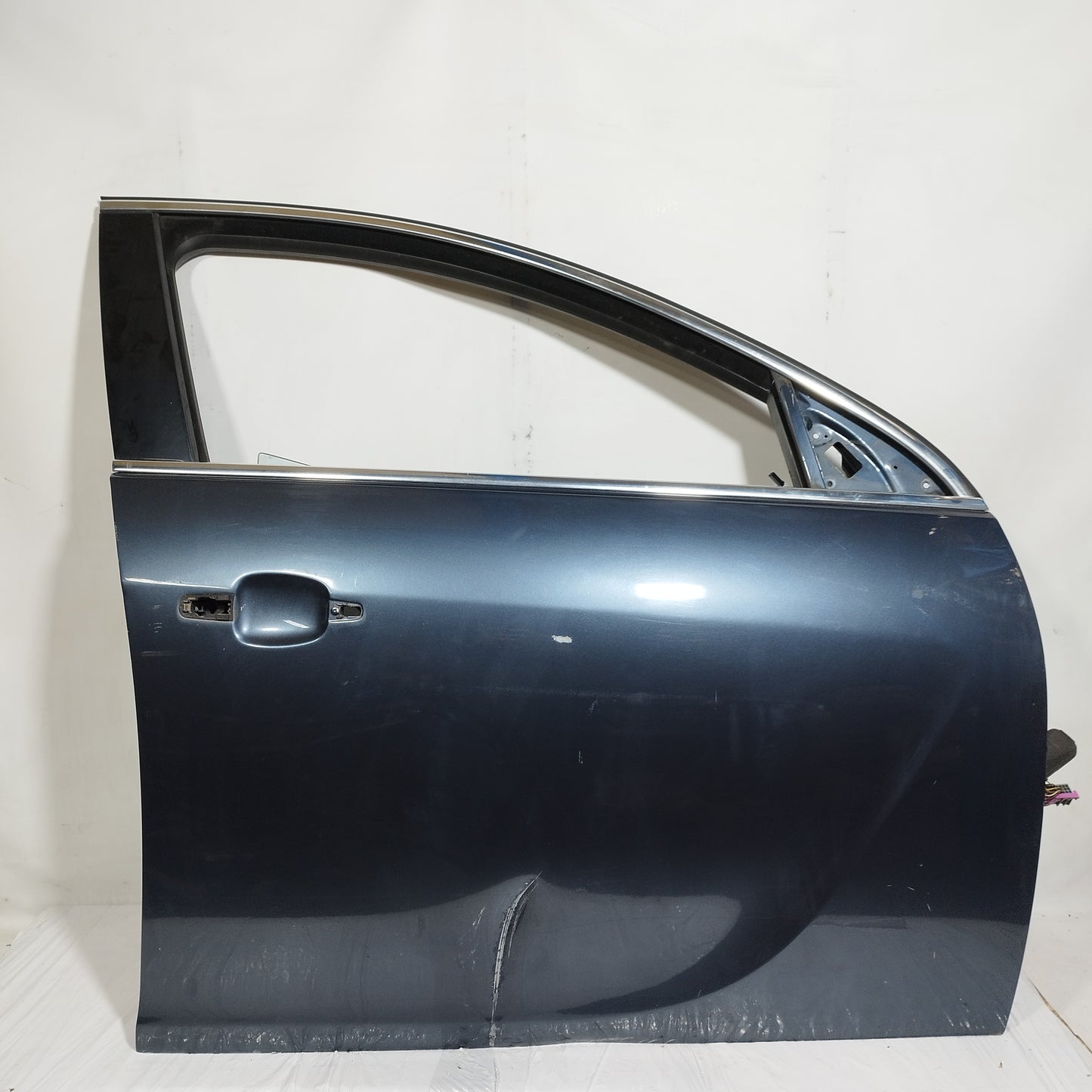 Sportello anteriore dx grigio scuro Opel Insignia 2008-2017 ecoAC14924